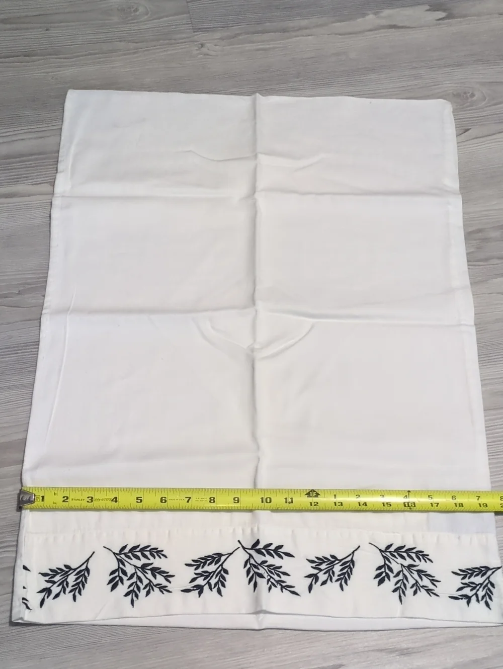 Royal Heritage Home 100% Cotton Full Sheet Set White Black Embroidered 4 Pc